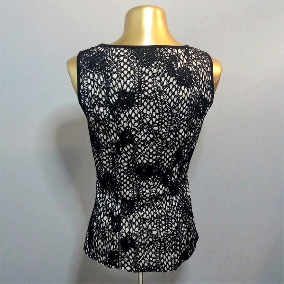 Black Lace Overlay Tank Top (xsm) - Picture 3 of 10